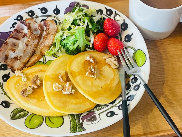 パラティッシ パープルを使った朝食①
